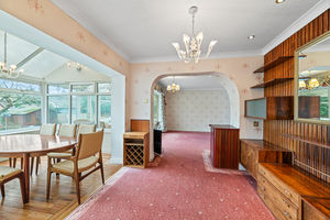 Dining Room/Lounge- click for photo gallery